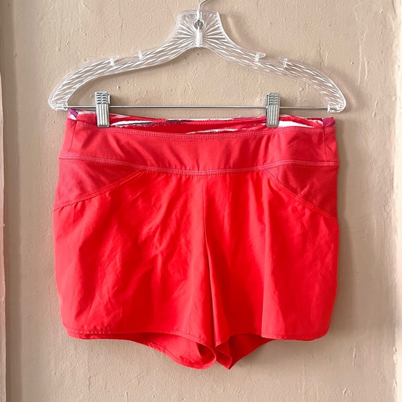 Athleta • red athletic stylish shorts - Picture 13 of 16